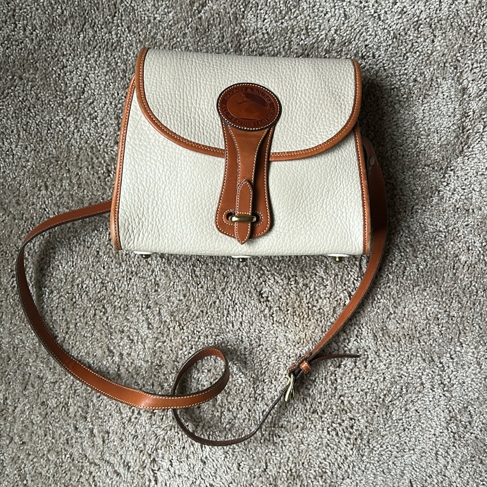 Dooney & Bourke purse